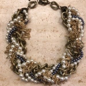 Small Pearls Choker Necklace